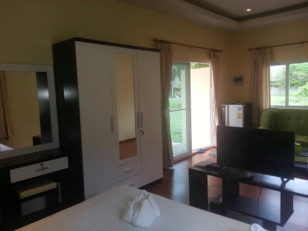 Khanom Garden Suite Room photo