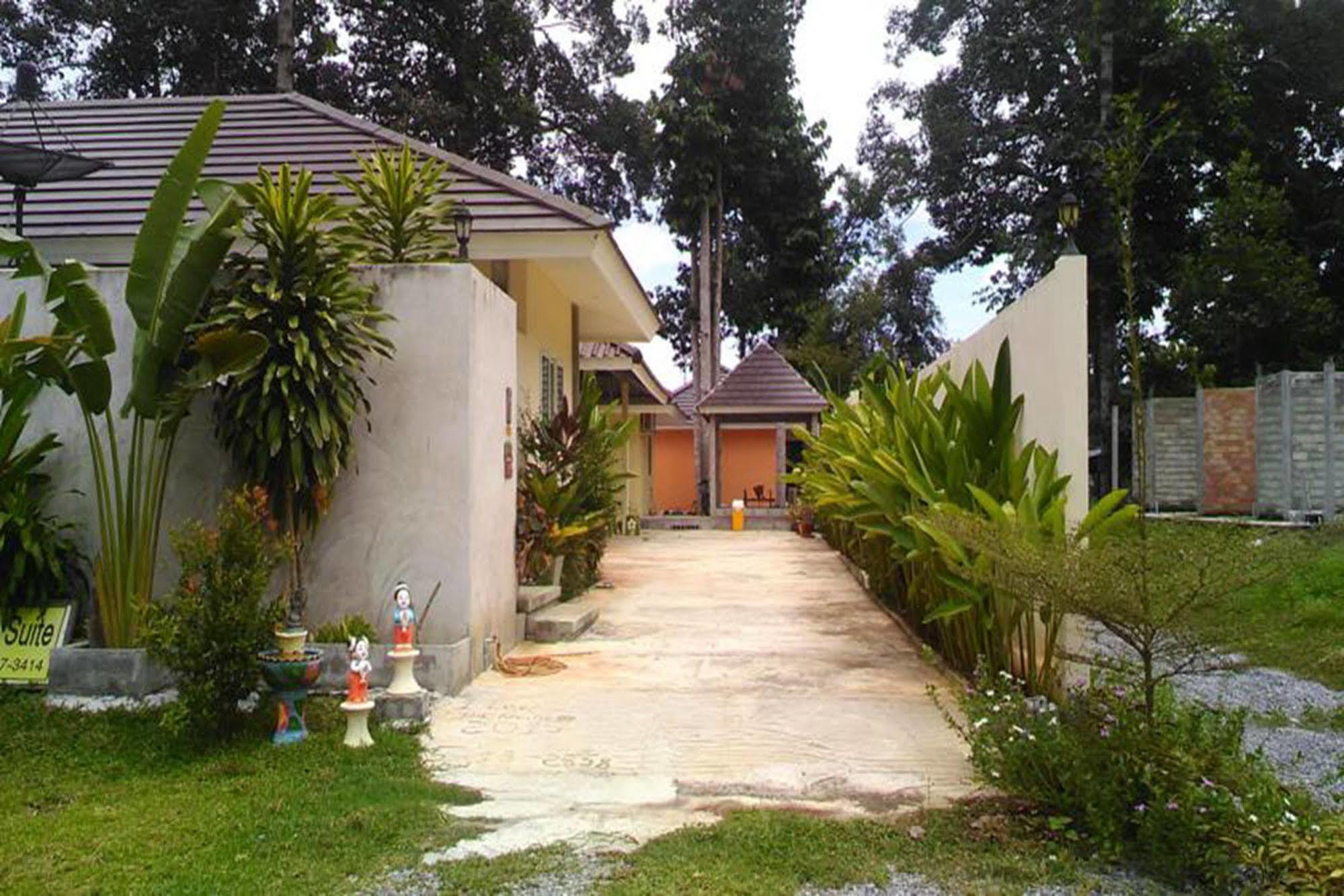 Khanom Garden Suite Exterior photo